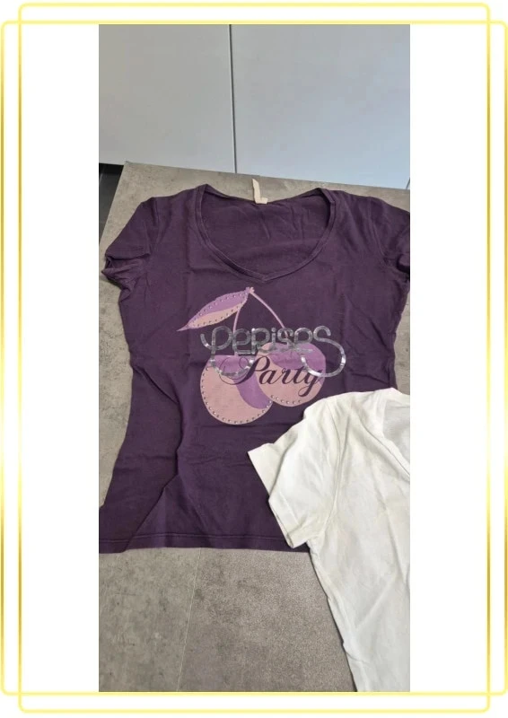T-shirts – photo 2